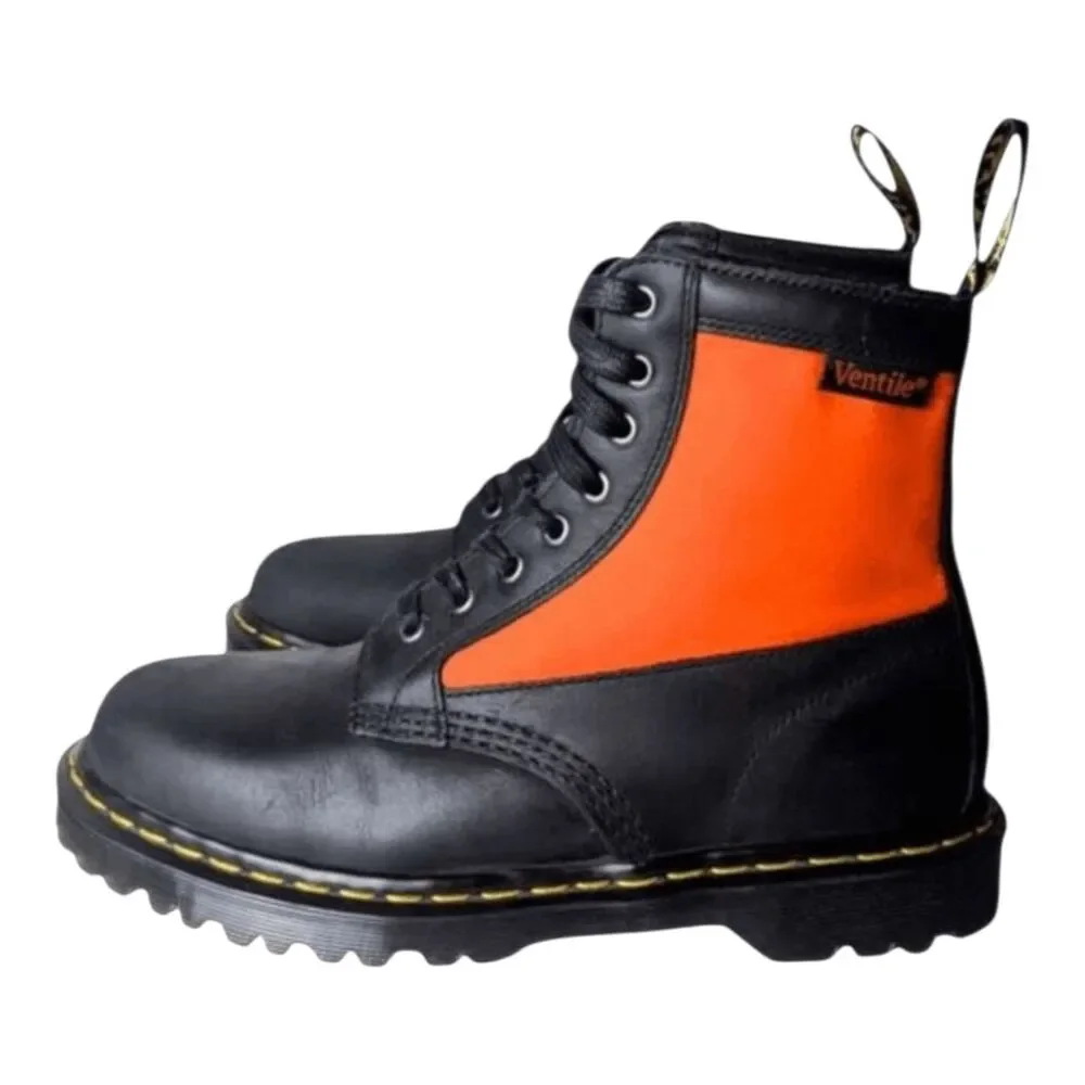 DR. MARTENS 1460 Combat Boot Size M8/W9
